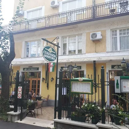 Aranycsillag Green Apartman Apartamento *
