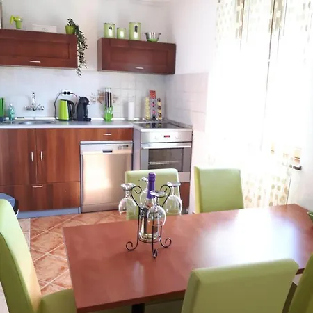 Aranycsillag Green Apartman Apartamento